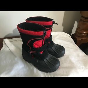 Totes Size 10 little toddler boys snow boots
